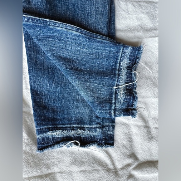 Madewell Women’s High Rise Distressed Jeans - Size 29 - Picture 5 of 8